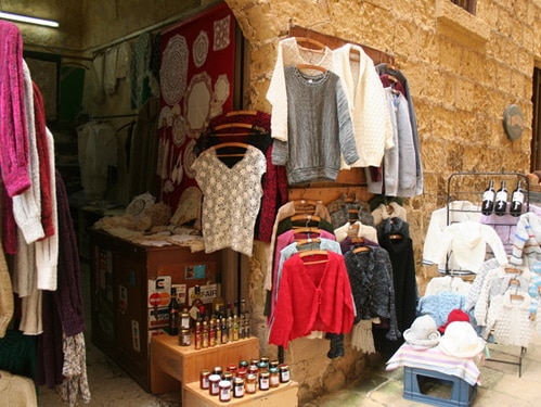 Shopping Malta